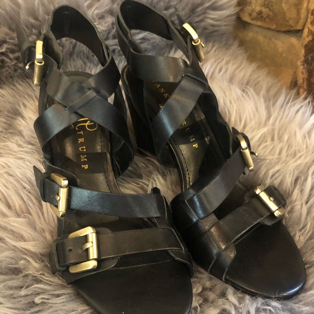 Ivanka Trump Shoes - Picture 2 of 7